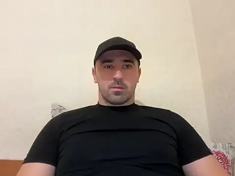 Hard to Obey online show from November 2025 03:33:01 PM