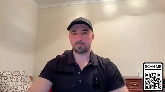Snapshot of Hard_to_Obey chatting on April 2026 11:41:01 AM Hard to Obey online show from April 2026 11:41:01 AM