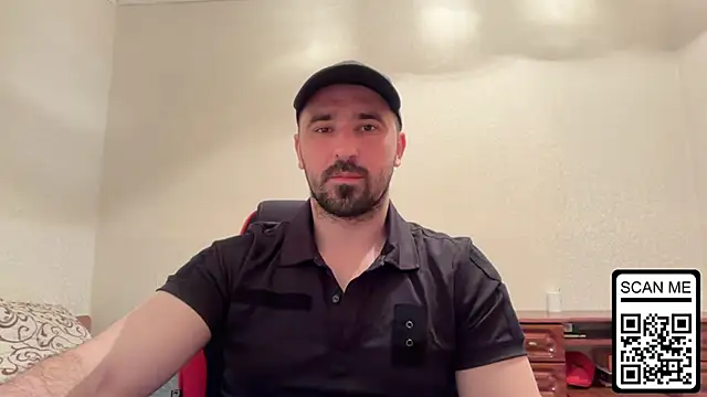 Snapshot of Hard_to_Obey chatting on May 2026 07:19:02 PM Hard to Obey online show from May 2026 07:19:02 PM
