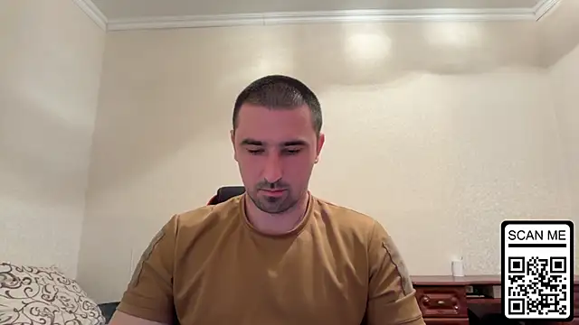 Snapshot of Hard_to_Obey chatting on May 2026 06:02:02 PM Hard to Obey online show from May 2026 06:02:02 PM