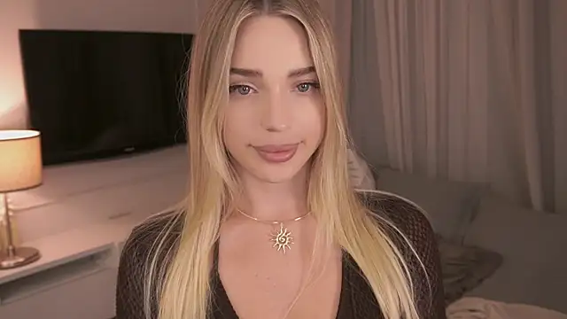 nicole blueberry online show from July 2026 10:05:02 PM