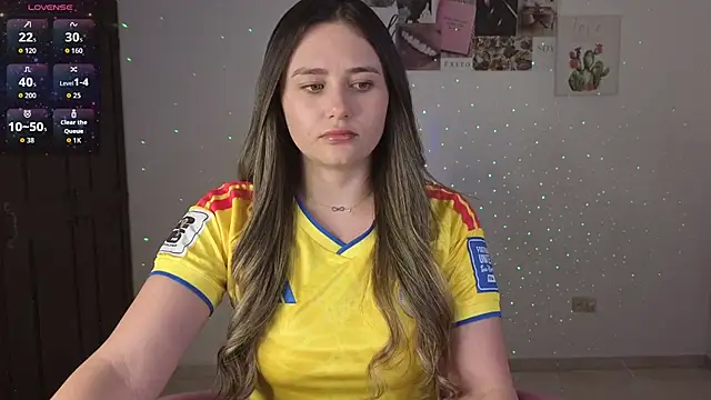 Veronika  Winslow  online show from July 2026 07:14:01 AM