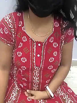 Snapshot of Lovlycouple1 chatting on May 2026 10:32:01 AM Lovlycouple1 online show from May 2026 10:32:01 AM