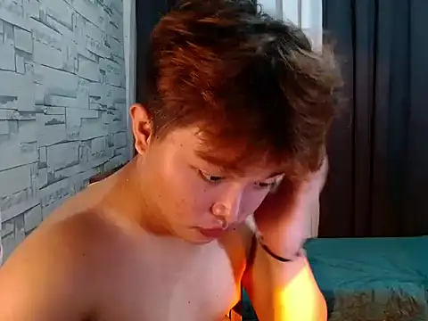 Snapshot of Lustfulljohnx chatting on January 2026 01:37:02 PM Lustfulljohnx online show from January 2026 01:37:02 PM