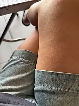 sharon-Hanna online show from November 2025 01:27:02 AM