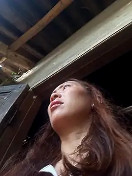 Bianly online show from October 2025 11:36:01 PM