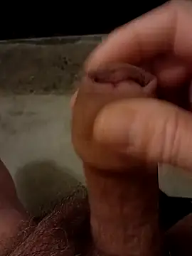 69dagosto online show from December 2025 04:28:02 AM