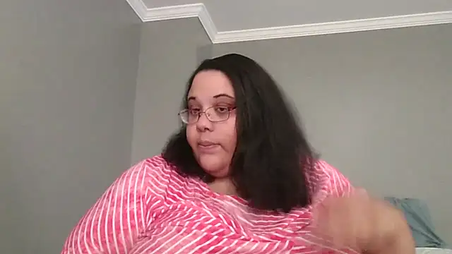 SexyBBW10790 online show from April 2026 02:06:01 PM