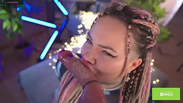 bllowwoww online show from January 2026 08:19:01 AM