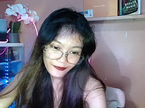 skinny gracie online show from November 2025 07:31:02 AM