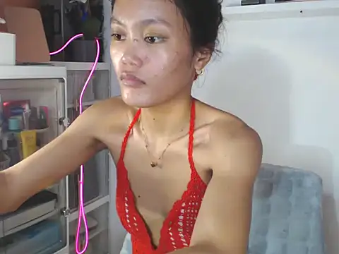 Snapshot of skinny_gracie chatting on June 2026 11:02:01 AM skinny gracie online show from June 2026 11:02:01 AM