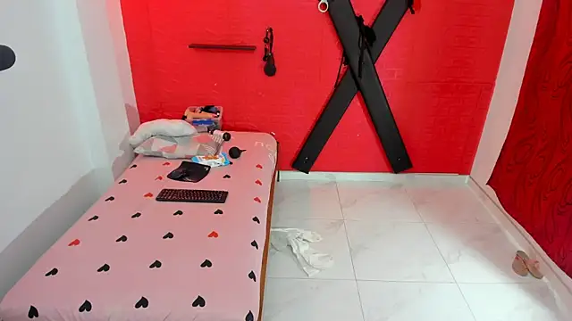 bdsmforever18 online show from July 2026 01:33:01 AM