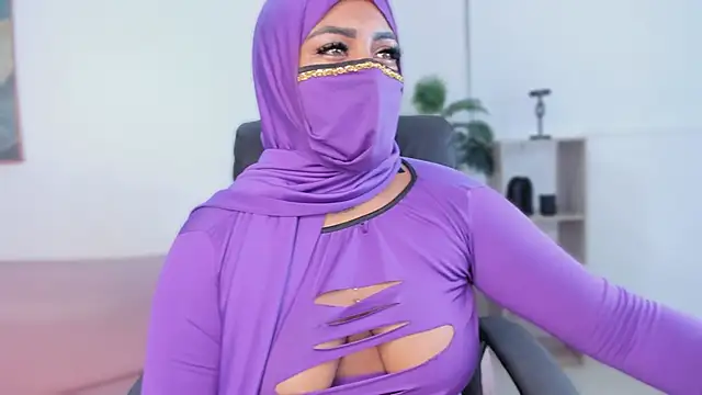 yasmin elite online show from October 2025 09:24:01 AM