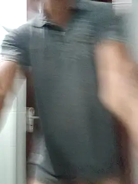 Snapshot of vouserseudono chatting on April 2026 11:02:01 PM vouserseudono online show from April 2026 11:02:01 PM