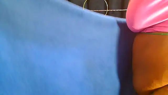 AmazingDarkDoll online show from November 2025 04:17:02 PM