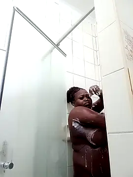 AmazingDarkDoll online show from April 2026 07:11:02 PM