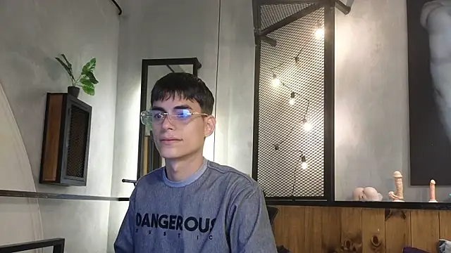 Dani mc1 online show from December 2025 11:29:01 AM