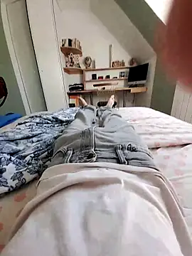 Vivi131p online show from April 2026 09:01:02 AM