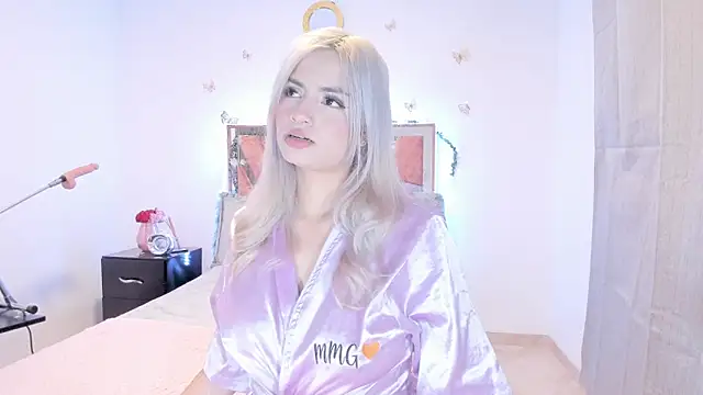 Ella Lenox online show from October 2025 12:21:02 AM