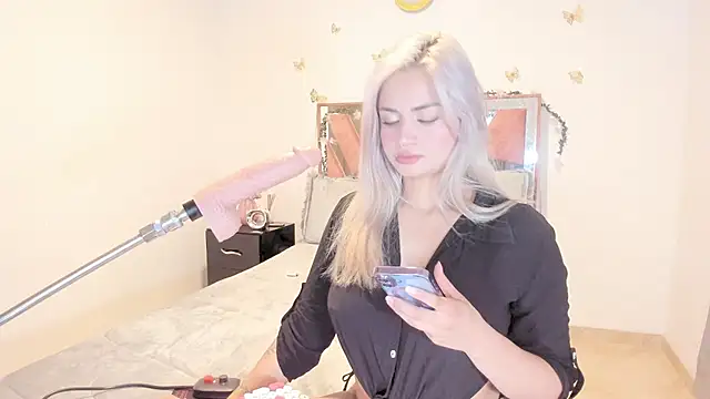 Ella Lenox online show from October 2025 12:34:01 AM