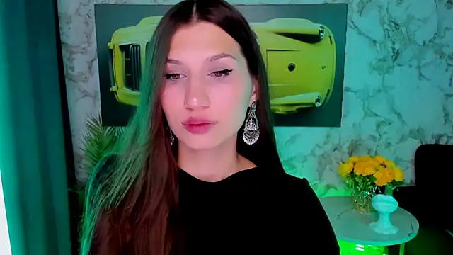 Mollyinyourmind online show from April 2026 08:22:02 PM