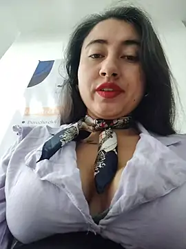 Snapshot of AMATISTA__16 chatting on November 2025 12:38:01 PM AMATISTA 16 online show from November 2025 12:38:01 PM