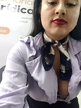 Snapshot of AMATISTA__16 chatting on December 2025 12:20:01 PM AMATISTA 16 online show from December 2025 12:20:01 PM