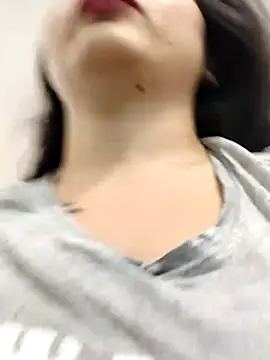 Snapshot of AMATISTA__16 chatting on December 2025 12:11:02 PM AMATISTA 16 online show from December 2025 12:11:02 PM