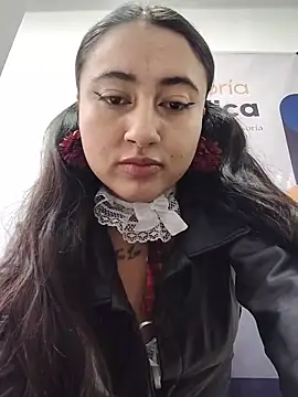 Snapshot of AMATISTA__16 chatting on February 2026 12:23:01 PM AMATISTA 16 online show from February 2026 12:23:01 PM