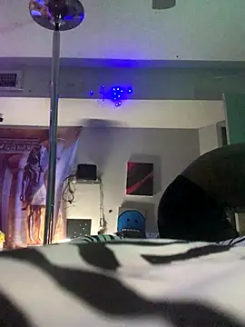 Triggerhappycj100 online show from October 2025 02:56:02 AM