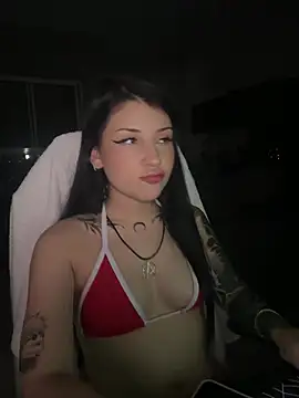 Privad ravenna online show from April 2026 04:02:02 AM