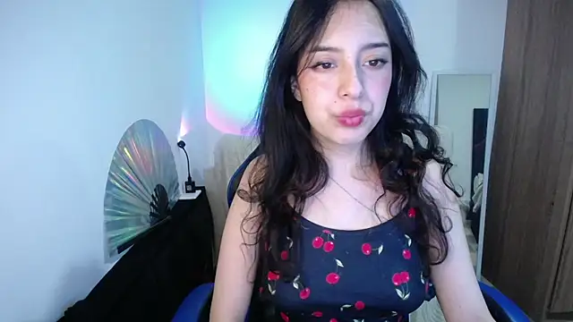 immisssilver online show from October 2025 01:56:01 AM