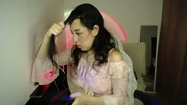 immisssilver online show from October 2025 10:50:02 PM