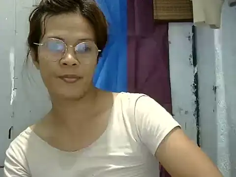 Snapshot of juicycum069 chatting on June 2026 02:24:02 AM juicycum069 online show from June 2026 02:24:02 AM