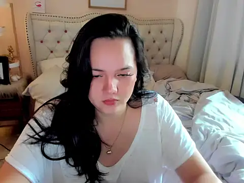 SweetHoney369 online show from February 2026 07:41:02 AM