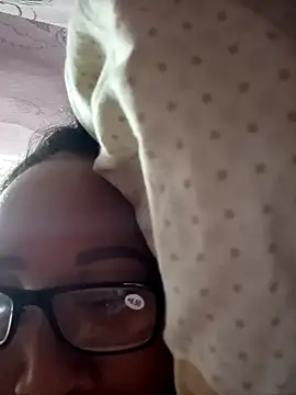 Snapshot of Mamapm20 chatting on September 2025 08:41:01 PM Mamapm20 online show from September 2025 08:41:01 PM