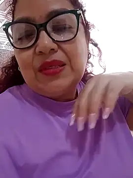 ladytropical1 online show from September 2025 05:25:01 PM