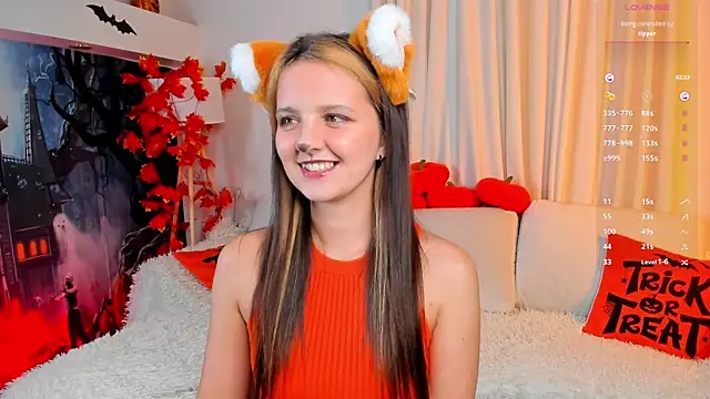 LilLisa online show from October 2025 04:40:02 PM