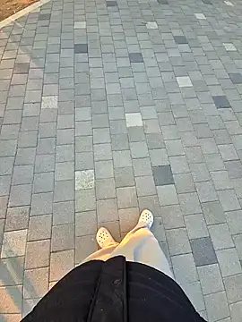 starvingo2002 online show from October 2025 08:00:02 AM