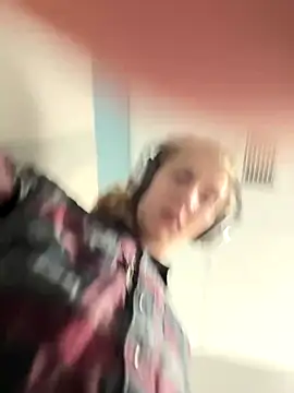 joshuatree4026 online show from October 2025 02:53:01 AM