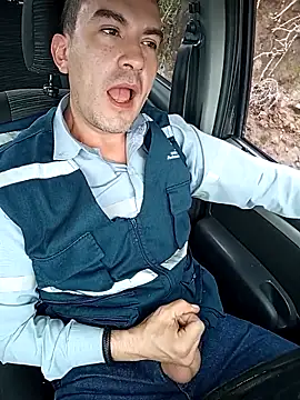 Blackaxes online show from November 2025 04:51:01 PM