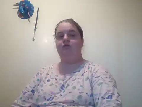 Snapshot of LittleBunny3 chatting on October 2025 10:10:01 PM LittleBunny3 online show from October 2025 10:10:01 PM