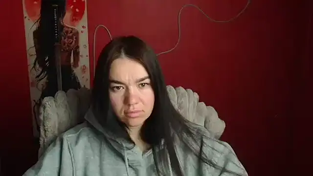 Lola Saymyname online show from April 2026 05:10:02 AM
