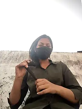 Snapshot of HOTSEXY_KAVYA chatting on February 2026 05:08:02 AM HOTSEXY KAVYA online show from February 2026 05:08:02 AM