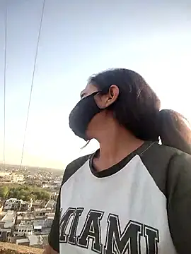 Snapshot of HOTSEXY_KAVYA chatting on April 2026 12:32:01 PM HOTSEXY KAVYA online show from April 2026 12:32:01 PM