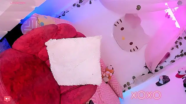 cassie dilaurentis online show from October 2025 04:24:02 AM