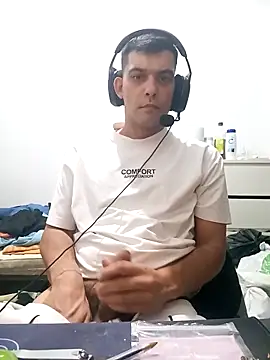 Snapshot of ghostfu1996 chatting on April 2026 08:28:02 PM ghostfu1996 online show from April 2026 08:28:02 PM