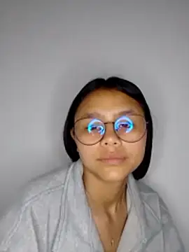 SofieLove 01 online show from February 2026 08:10:01 AM