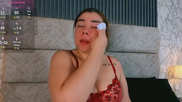 leilapons online show from March 2026 09:30:02 PM