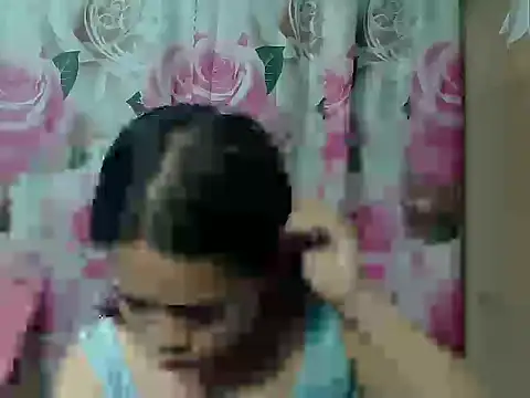 Snapshot of exoticpinay_dolly chatting on June 2026 06:00:02 AM exoticpinay dolly online show from June 2026 06:00:02 AM